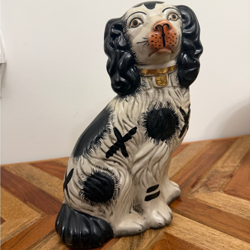 SOLD
Vintage Staffordshire Style Spaniel Dog Ceramic Figurine